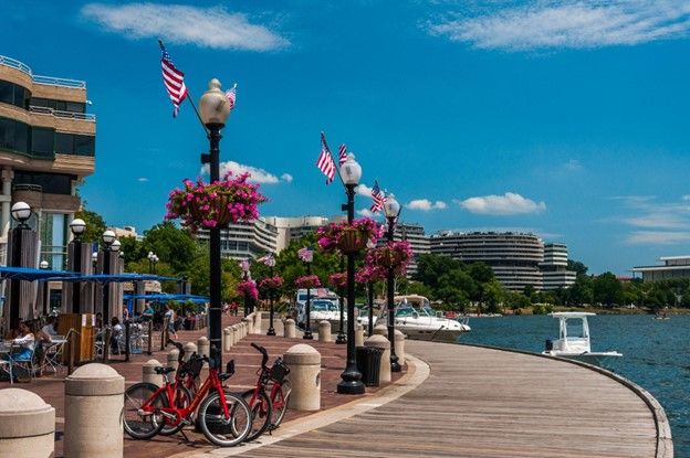 Explore Georgetown: Top Activities for You and Your Friends