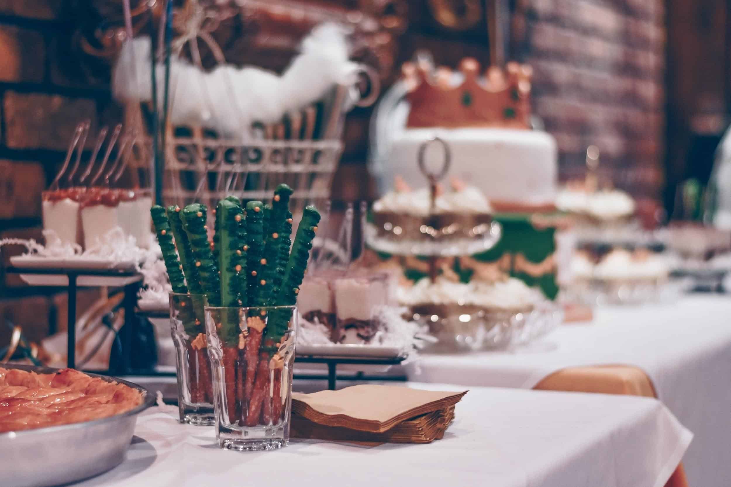 Throwing a Holiday Party? Here’s What You Need to Make It Epic