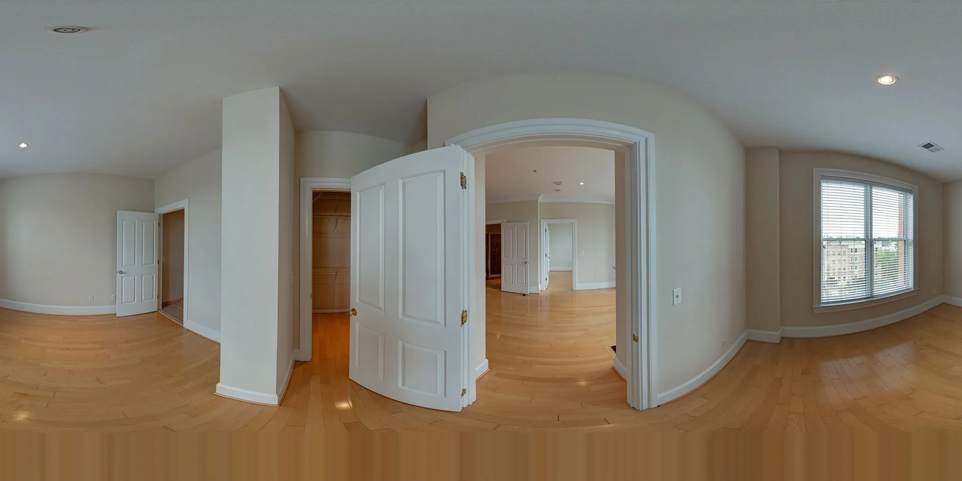 The Regent — Bedroom 360° vantage