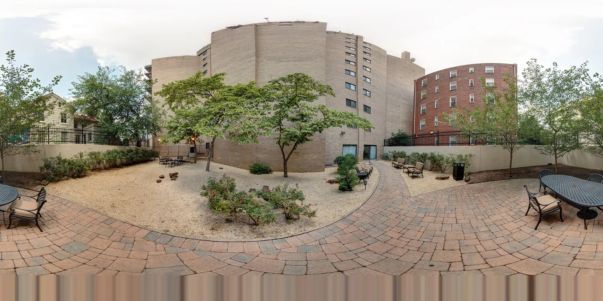 The Park Monroe — Courtyard 360° vantage