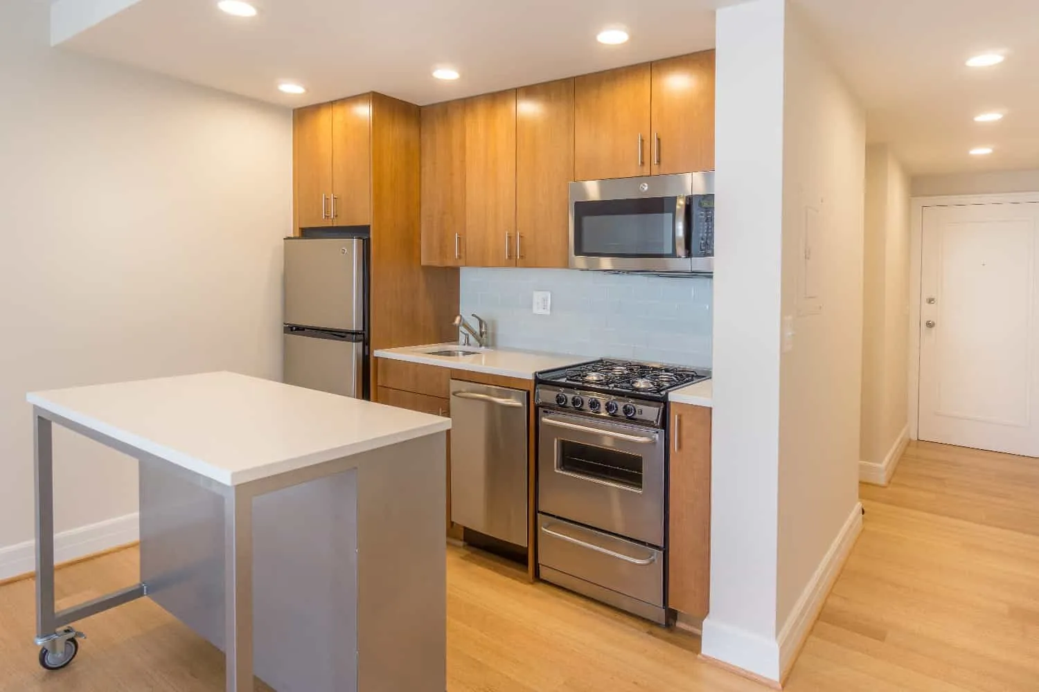 M Street Towers — interior photograph