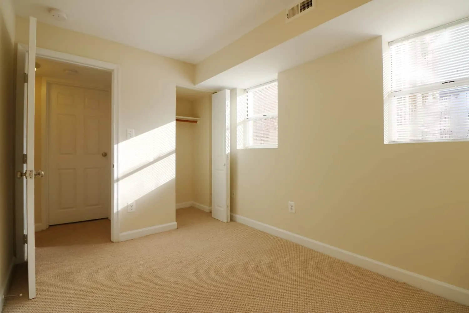 The Taylor — interior photograph