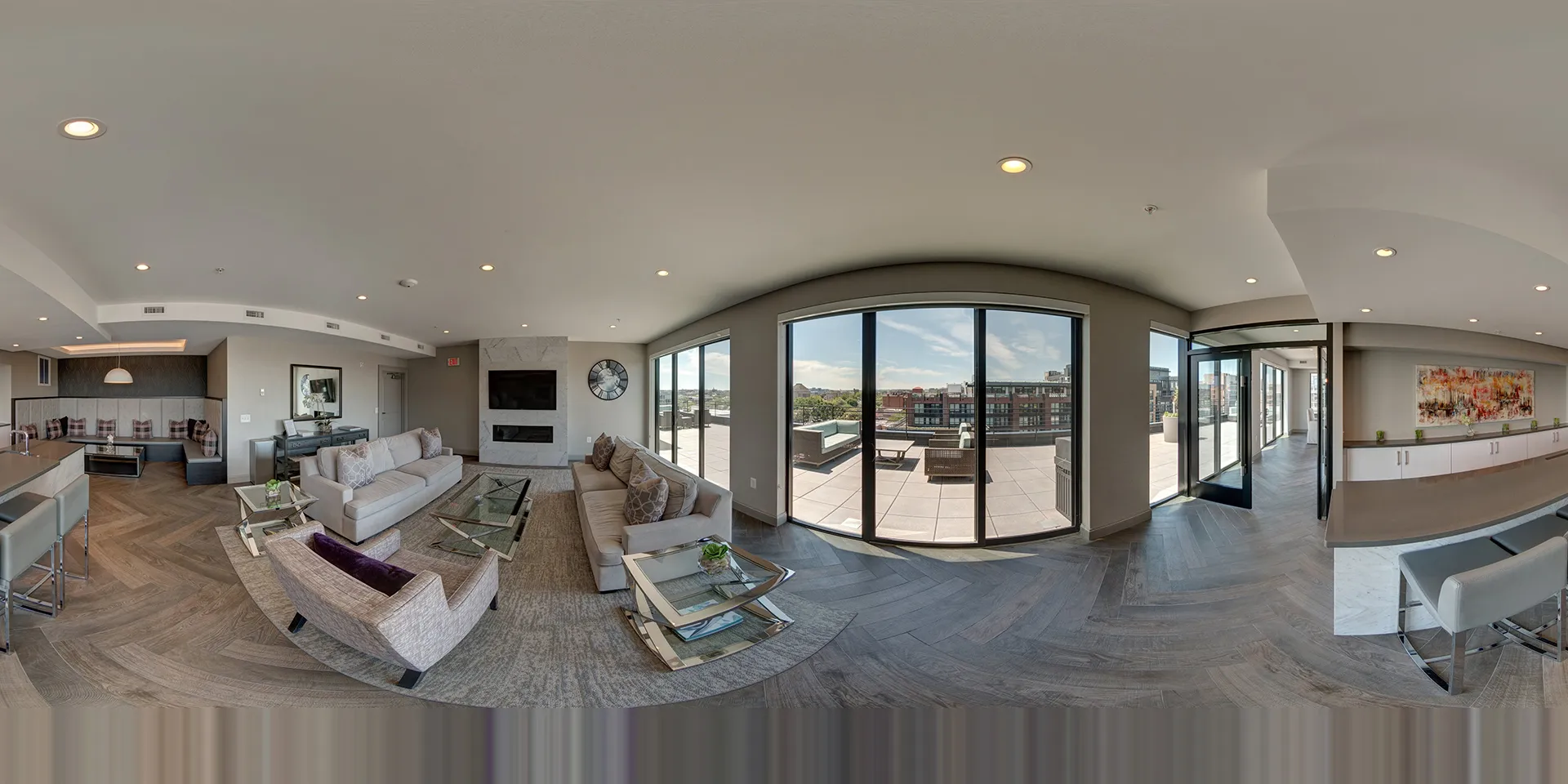 The Harper — The Lounge 360° vantage