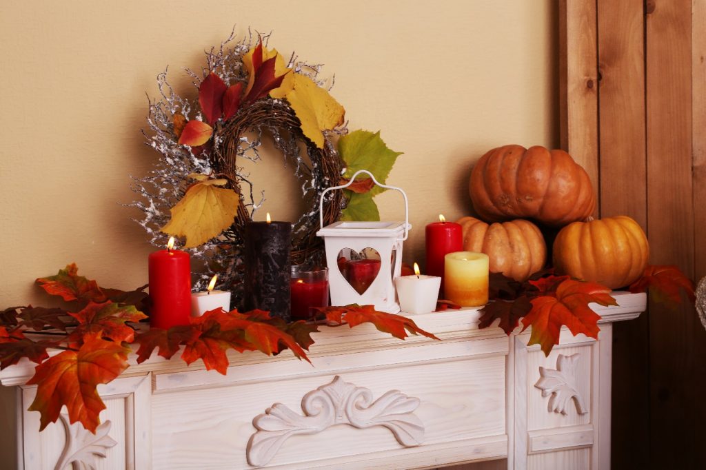 Fall apartment decor