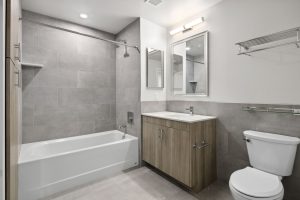 Weavers Row Bathroom